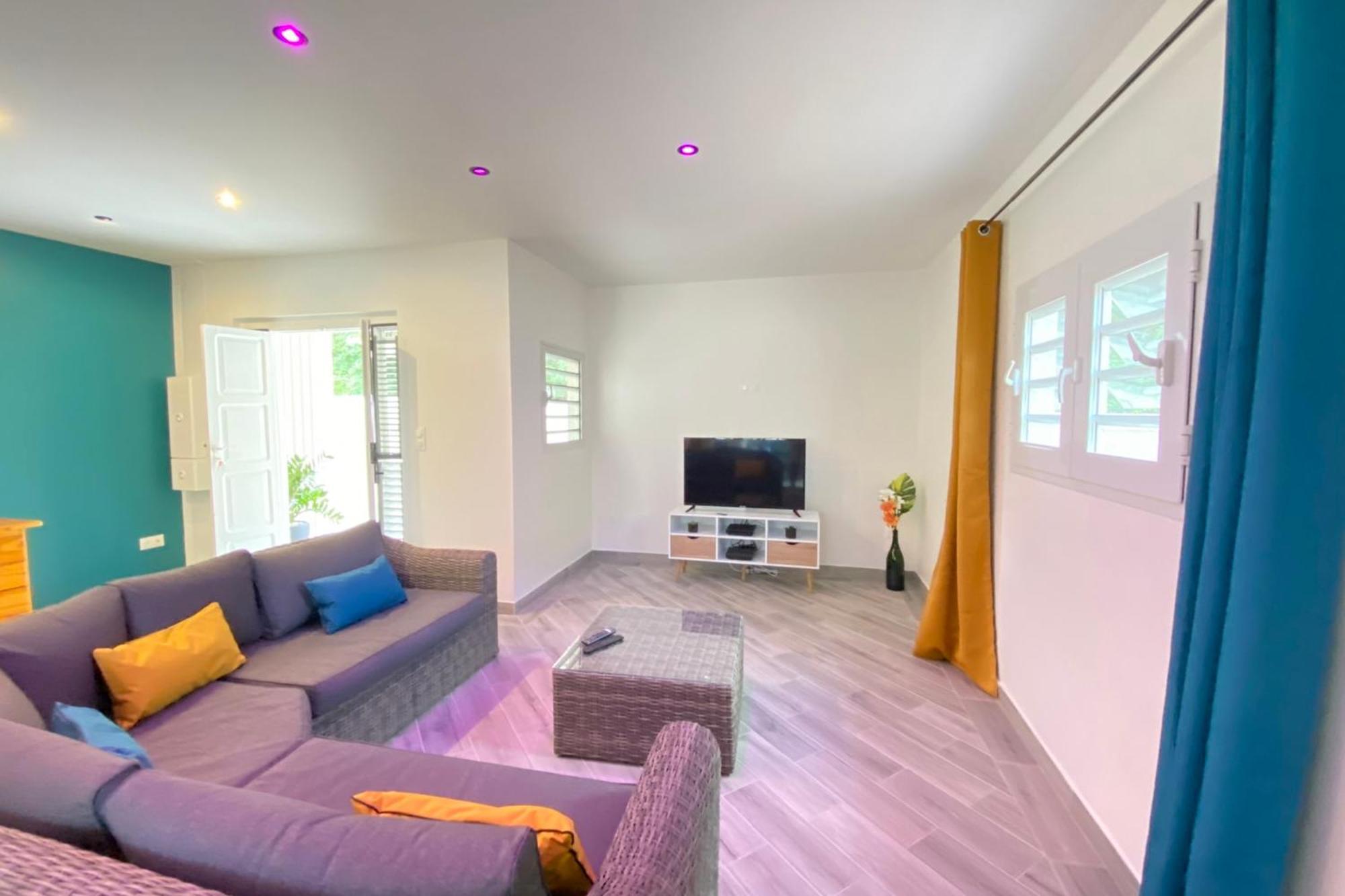 972M Beautiful Air-Conditioned Villa With Garden Le Carbet Esterno foto